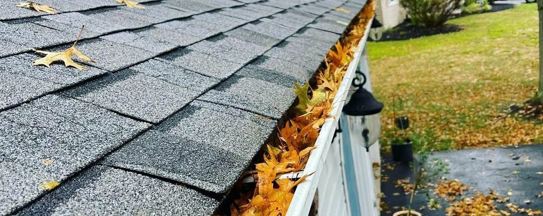 October 2022 Gutter Cleaning & Installation Gutter Cleaning and Installation 202210 01 e1674769128316